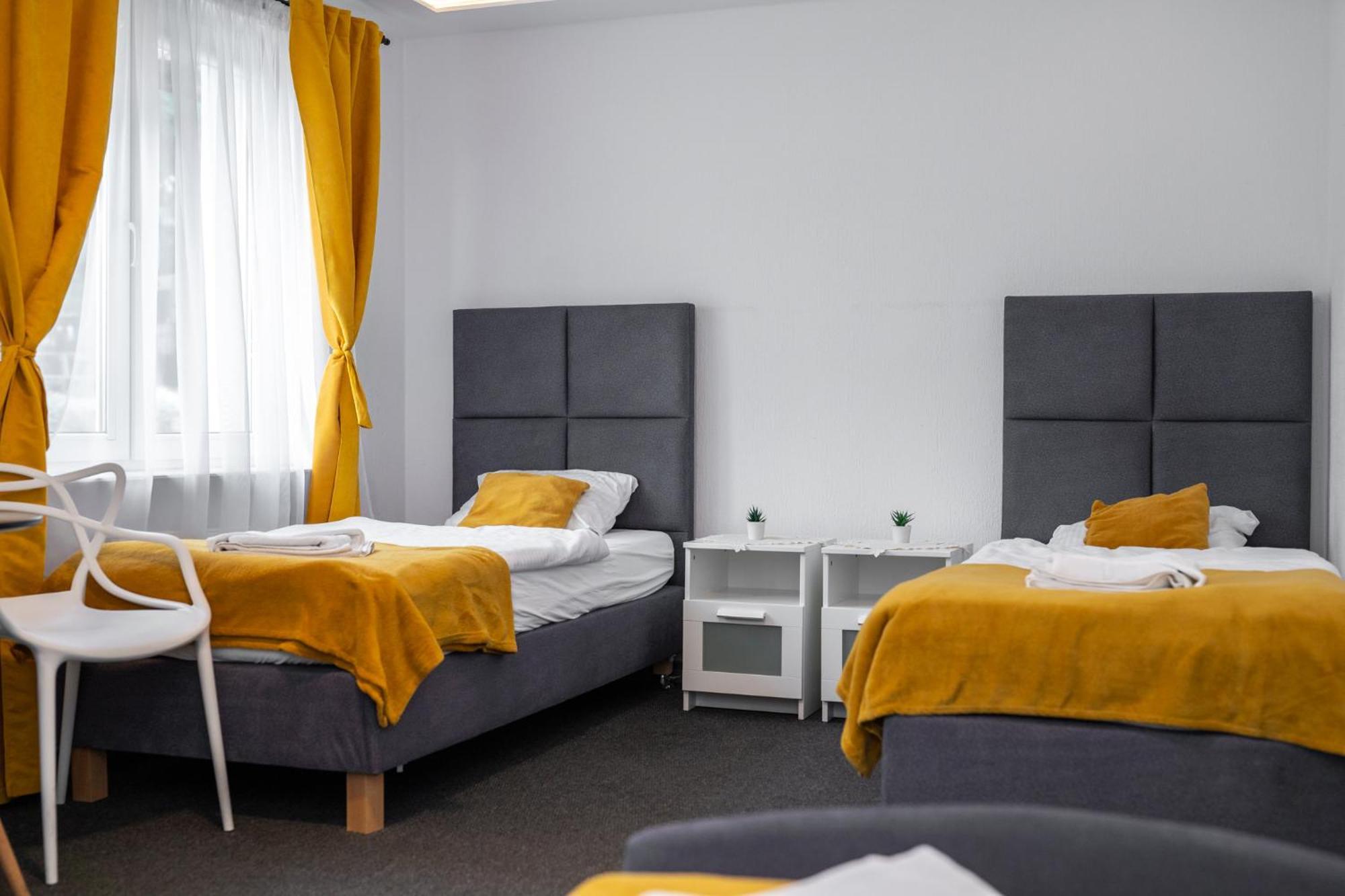 Osrodek Wypoczynkowy Lesne Ustronie Hostel Witnica Luaran gambar