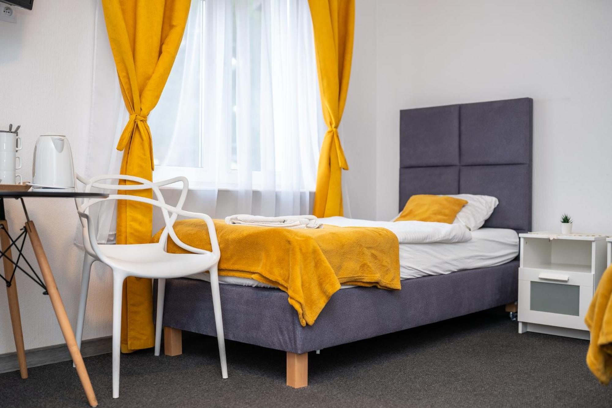 Osrodek Wypoczynkowy Lesne Ustronie Hostel Witnica Luaran gambar