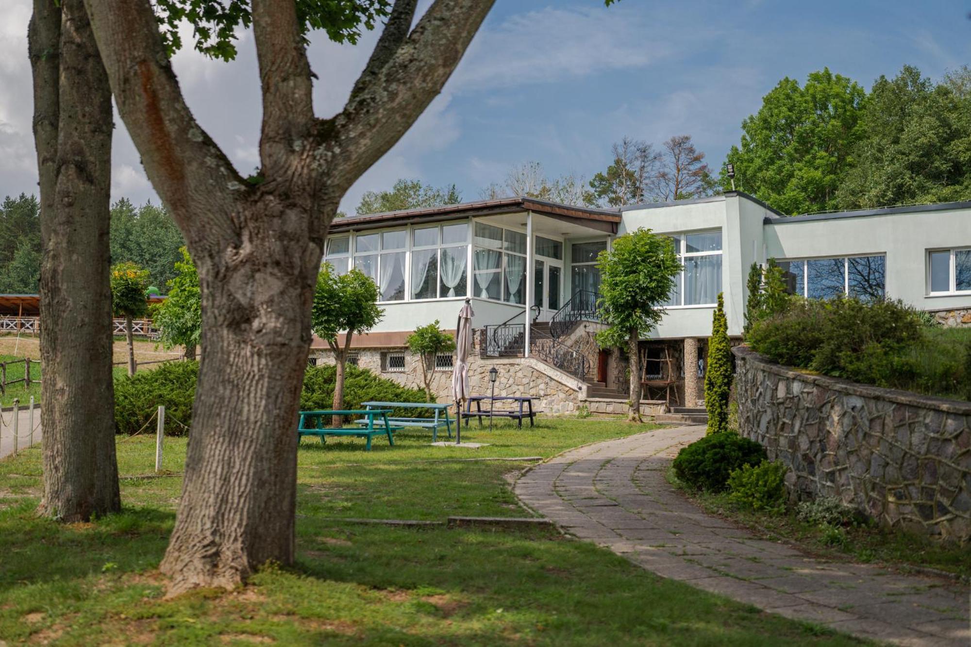 Osrodek Wypoczynkowy Lesne Ustronie Hostel Witnica Luaran gambar