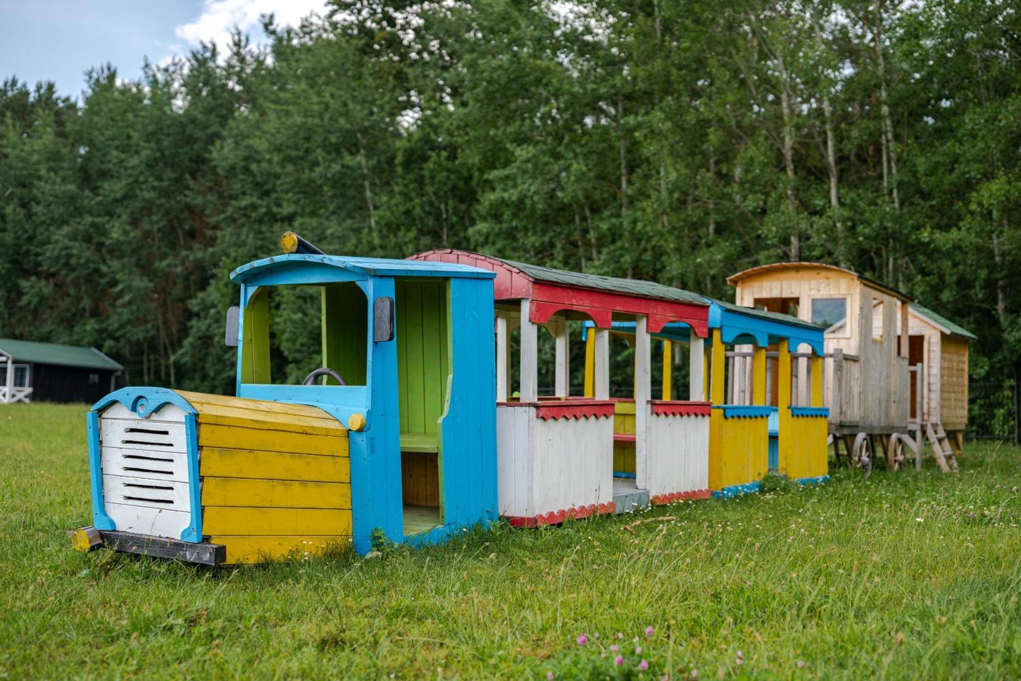 Osrodek Wypoczynkowy Lesne Ustronie Hostel Witnica Luaran gambar